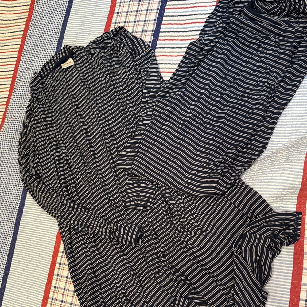 Soma navy and White Striped Sleepwear Set